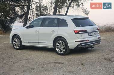 Внедорожник / Кроссовер Audi Q7 2023 в Трускавце
