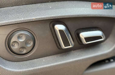 Внедорожник / Кроссовер Audi Q7 2013 в 