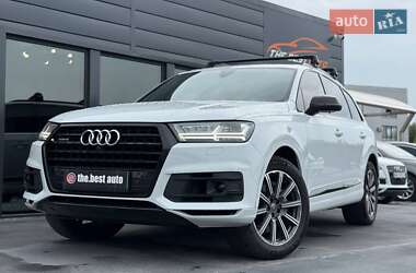 Внедорожник / Кроссовер Audi Q7 2016 в Ровно