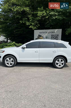 Внедорожник / Кроссовер Audi Q7 2012 в 