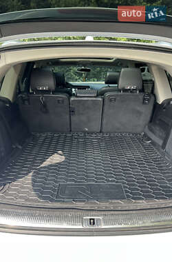 Внедорожник / Кроссовер Audi Q7 2012 в 