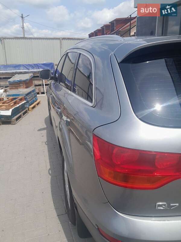 Внедорожник / Кроссовер Audi Q7 2008 в Каменец-Подольском