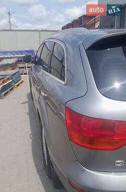 Внедорожник / Кроссовер Audi Q7 2008 в 