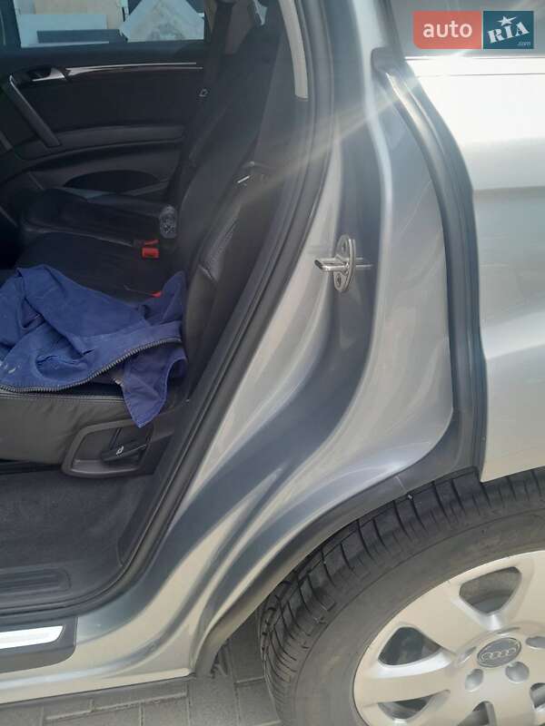 Внедорожник / Кроссовер Audi Q7 2008 в Каменец-Подольском