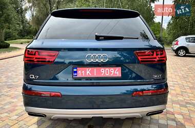 Внедорожник / Кроссовер Audi Q7 2018 в 