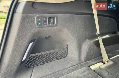 Внедорожник / Кроссовер Audi Q7 2018 в 