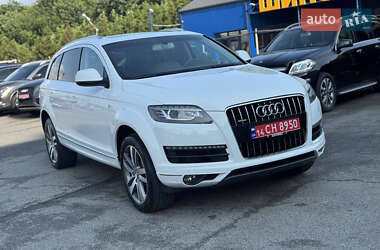 Внедорожник / Кроссовер Audi Q7 2014 в 