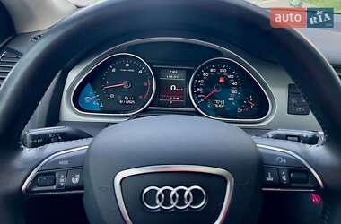 Внедорожник / Кроссовер Audi Q7 2013 в 