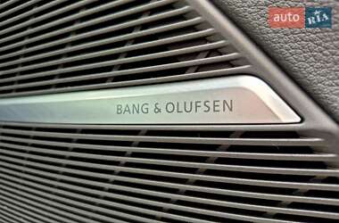 Внедорожник / Кроссовер Audi Q7 2024 в 