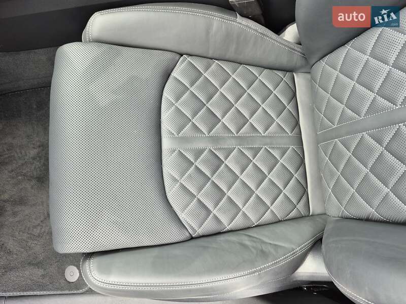 Позашляховик / Кросовер Audi Q7 2024 в Києві
