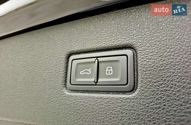 Внедорожник / Кроссовер Audi Q7 2024 в 