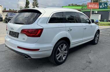 Внедорожник / Кроссовер Audi Q7 2015 в 