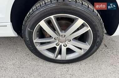 Внедорожник / Кроссовер Audi Q7 2015 в 