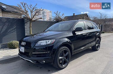 Внедорожник / Кроссовер Audi Q7 2014 в 