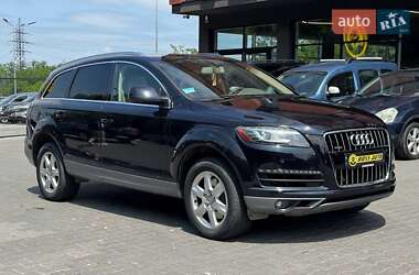 Внедорожник / Кроссовер Audi Q7 2013 в 