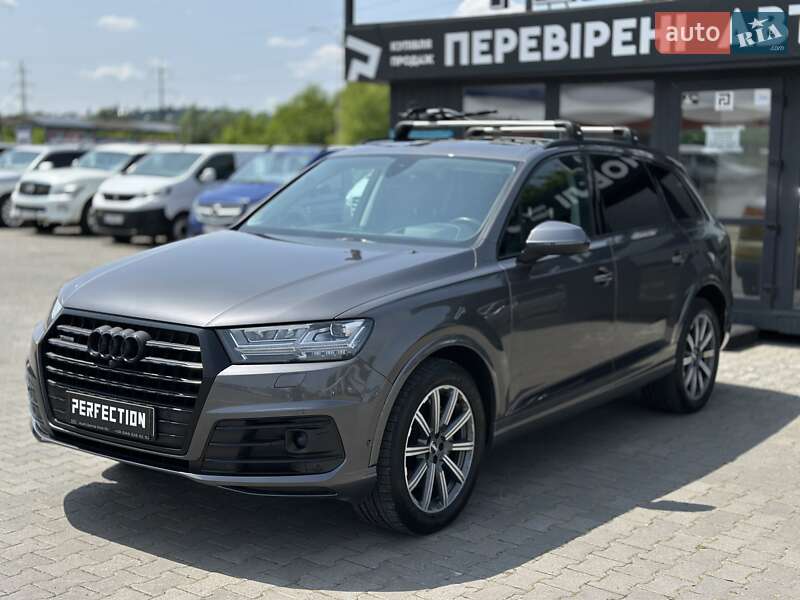 Внедорожник / Кроссовер Audi Q7 2019 в Черновцах