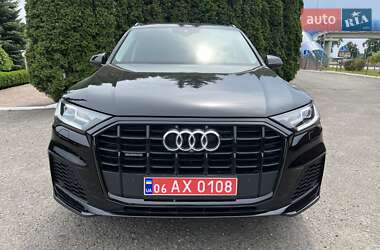 Внедорожник / Кроссовер Audi Q7 2019 в 