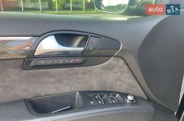 Позашляховик / Кросовер Audi Q7 2009 в 