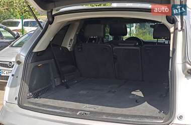 Внедорожник / Кроссовер Audi Q7 2010 в 