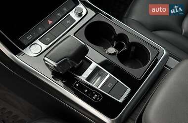 Внедорожник / Кроссовер Audi Q7 2020 в 