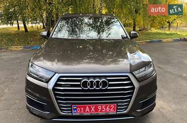 Внедорожник / Кроссовер Audi Q7 2016 в Луцке
