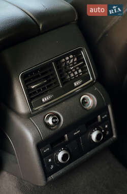 Позашляховик / Кросовер Audi Q7 2013 в 