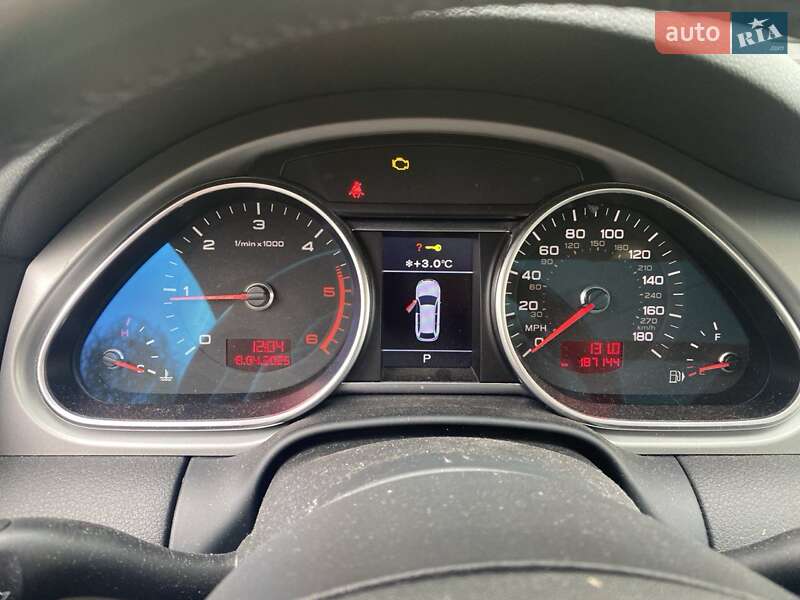 Внедорожник / Кроссовер Audi Q7 2010 в Львове фото 4 Внедорожник / Кроссовер Audi Q7 2010 в Львове