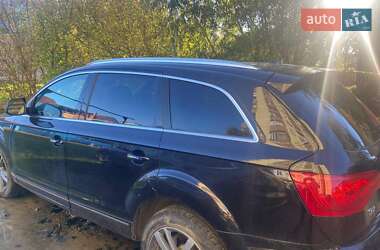 Внедорожник / Кроссовер Audi Q7 2010 в 