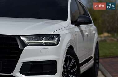 Позашляховик / Кросовер Audi Q7 2017 в Одесі