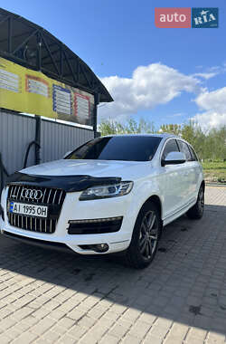 Внедорожник / Кроссовер Audi Q7 2011 в 