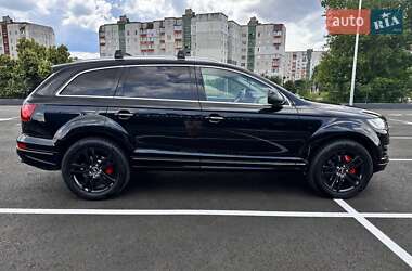Внедорожник / Кроссовер Audi Q7 2015 в 