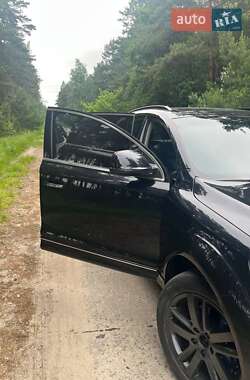 Внедорожник / Кроссовер Audi Q7 2013 в 
