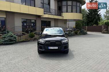 Внедорожник / Кроссовер Audi Q7 2016 в 
