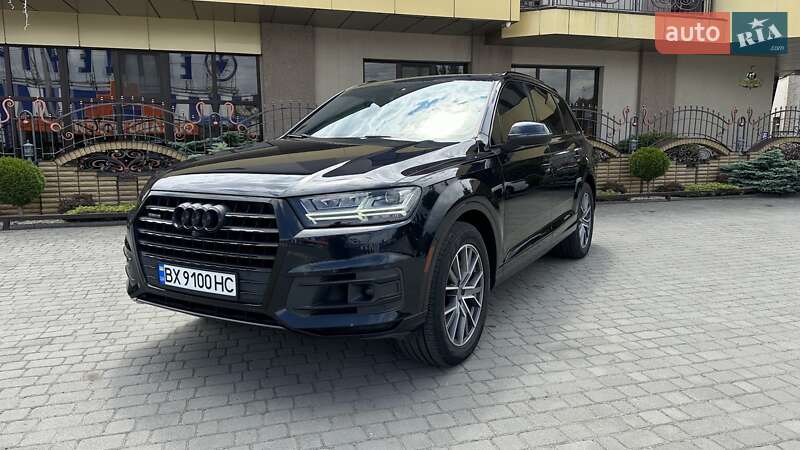 Внедорожник / Кроссовер Audi Q7 2016 в Шепетовке