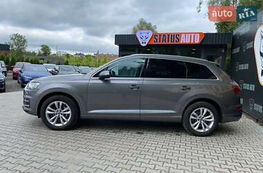Внедорожник / Кроссовер Audi Q7 2015 в 