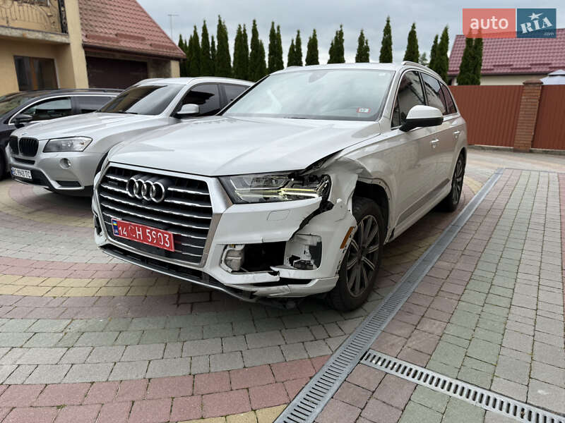 Внедорожник / Кроссовер Audi Q7 2016 в Львове