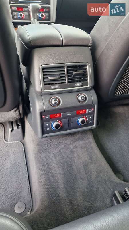 Внедорожник / Кроссовер Audi Q7 2012 в Николаеве