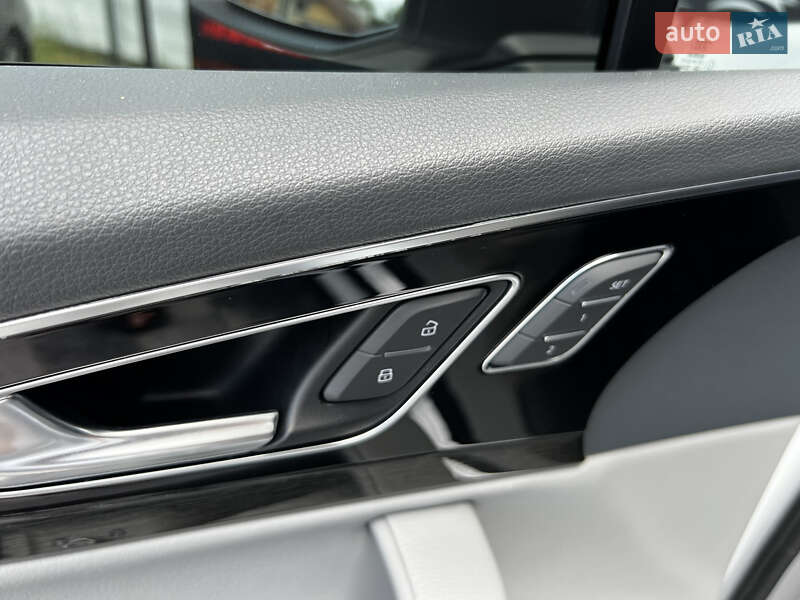 Внедорожник / Кроссовер Audi Q7 2018 в Днепре