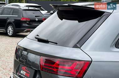 Позашляховик / Кросовер Audi Q7 2019 в 