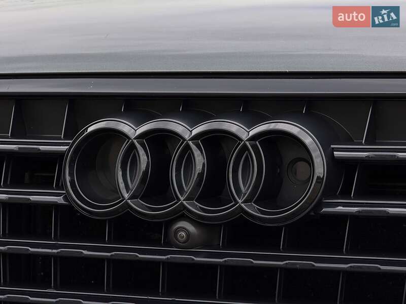 Внедорожник / Кроссовер Audi Q7 2019 в Луцке