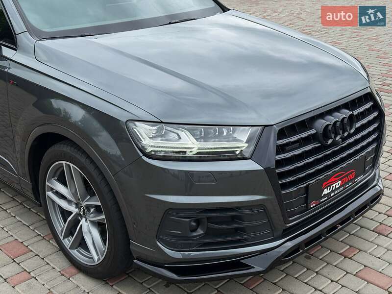 Внедорожник / Кроссовер Audi Q7 2019 в Луцке