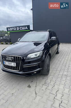 Позашляховик / Кросовер Audi Q7 2011 в 