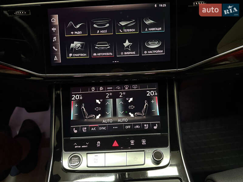 Внедорожник / Кроссовер Audi Q7 2021 в Киеве