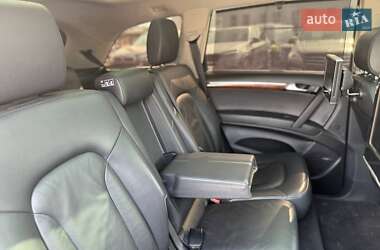 Внедорожник / Кроссовер Audi Q7 2013 в 