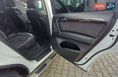 Внедорожник / Кроссовер Audi Q7 2010 в 