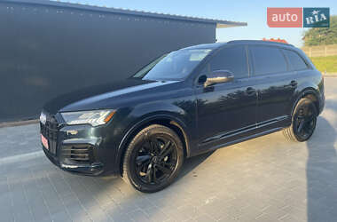 Внедорожник / Кроссовер Audi Q7 2023 в 