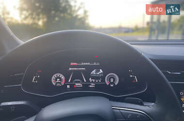 Внедорожник / Кроссовер Audi Q7 2023 в 
