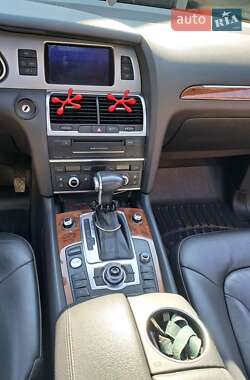 Внедорожник / Кроссовер Audi Q7 2014 в 