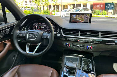 Внедорожник / Кроссовер Audi Q7 2019 в 