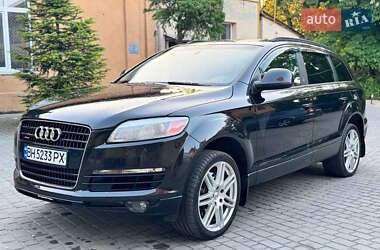 Внедорожник / Кроссовер Audi Q7 2006 в 
